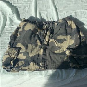 Fashion Nova army skirt